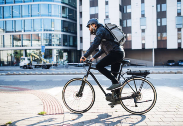 Advanced technologies for a safer e-biking experience